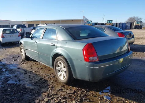 2006 Chrysler 300 Touring из США, поврежденный, VIN 2C3KA53G16H228416